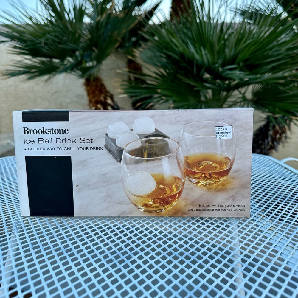 Brookstone Ice Ball Drink Set NEW